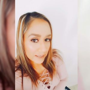 Meet your Posher, Alejandra